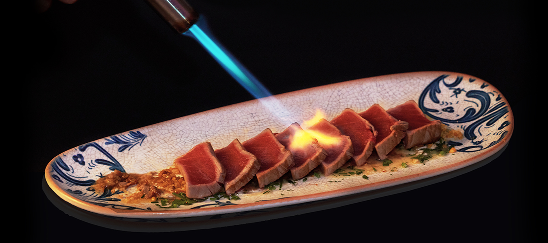Tras más de 10 años cocinando sushi, podemos decir sin lugar a duda que hemos conseguido lanzar “El Tataki más rico del mundo”.