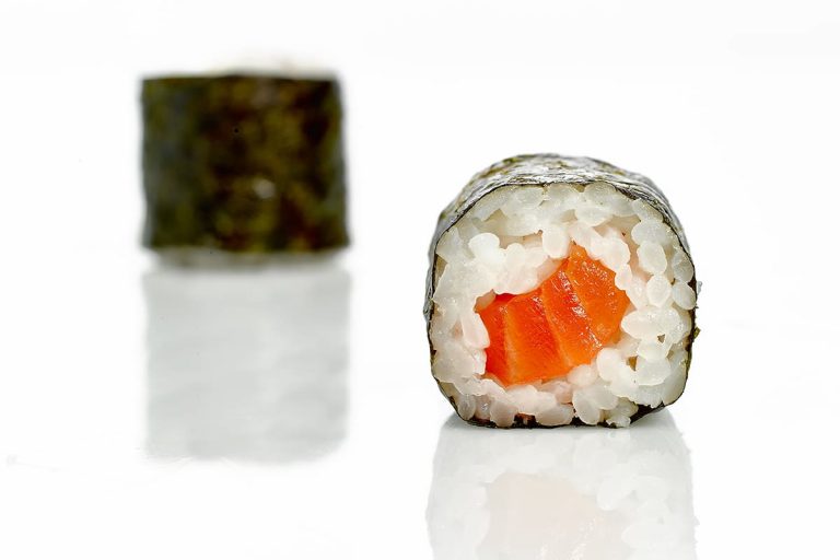 Maki de salmón noruego, en Miss Sushi